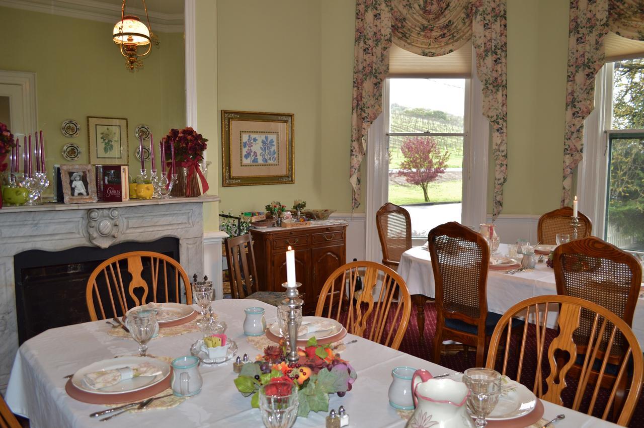 The Gables Wine Country Innサンタローザ エクステリア 写真