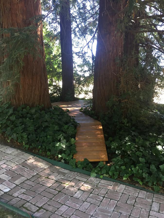 The Gables Wine Country Innサンタローザ エクステリア 写真